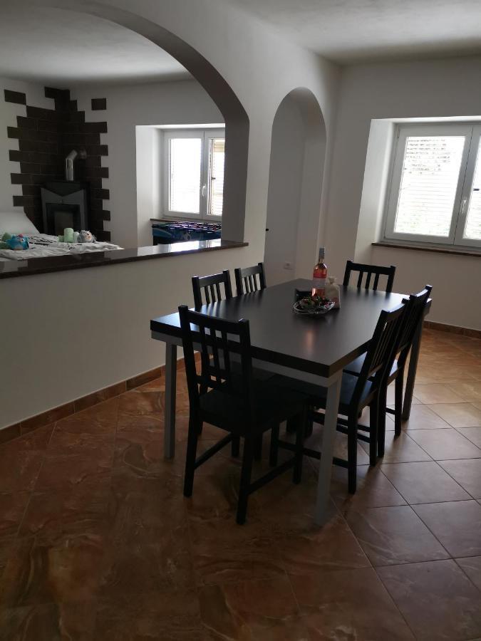 Apartma Vatovec อังคาราน ภายนอก รูปภาพ